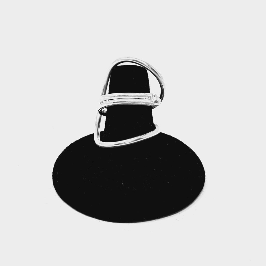 Size 8 Over and Under the Knuckle Ring