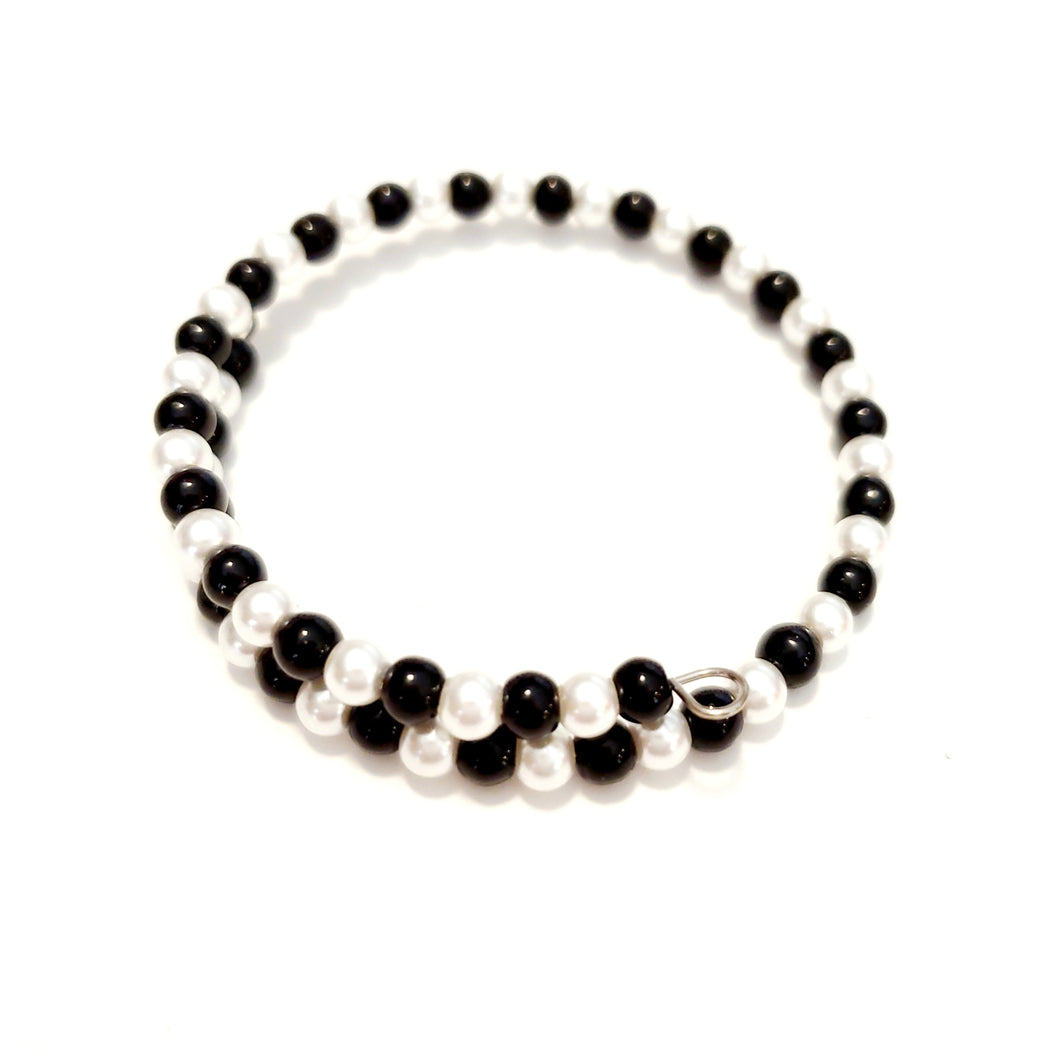 Black and White Beaded Wire Bracelet